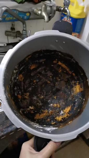 锅烧糊了怎么办