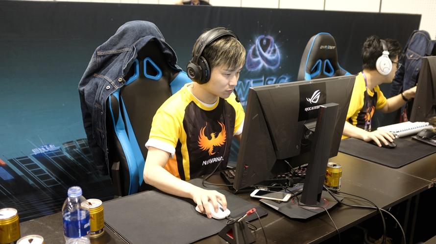 csgo如何邀请好友组队