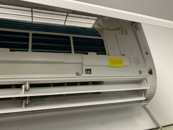 空调盖板正确盖上视频