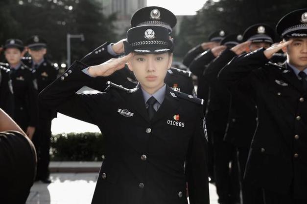 卧底女缉毒警察截图2