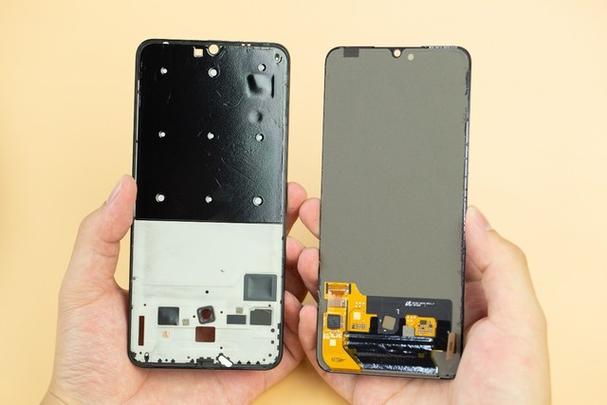 vivox23中框怎么拆