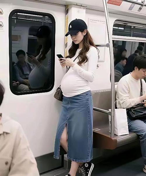 怀孕大肚子