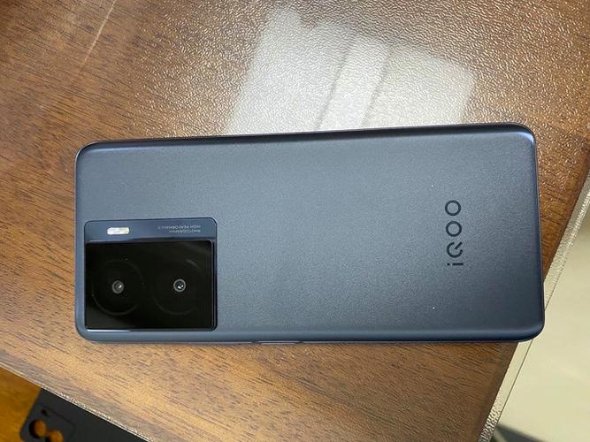 8gb加128g够用吗