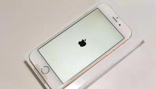 苹果手机放音乐听筒也有声音正常吗