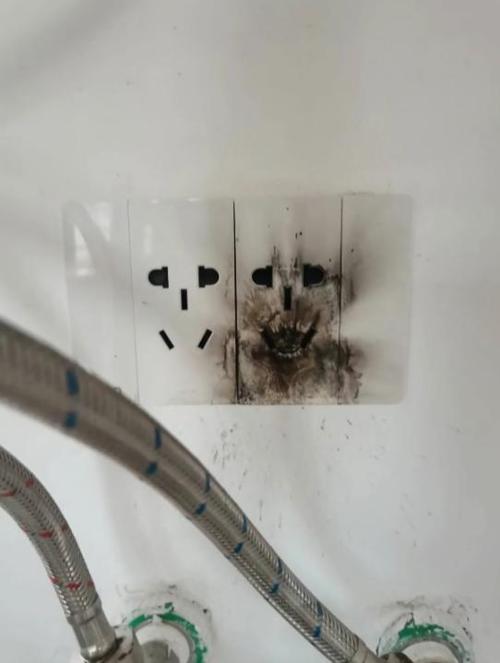 插座烧焦了不用没事吧截图1