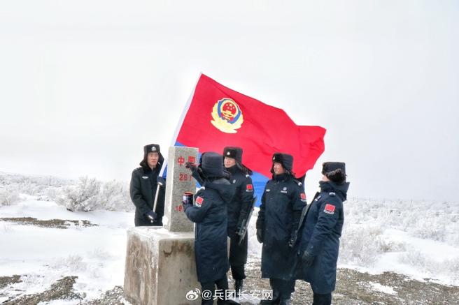 边境警察官截图3