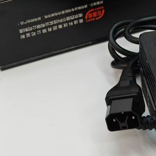 雅迪充电器48v20ah多少钱