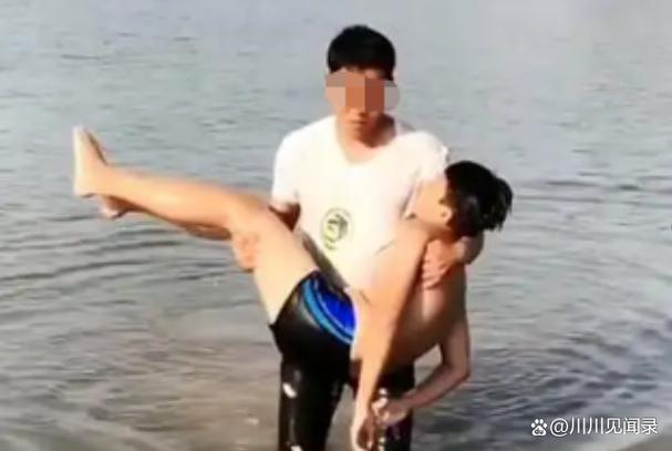 拯救溺水男孩截图2