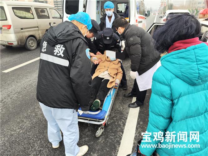 救护车救人