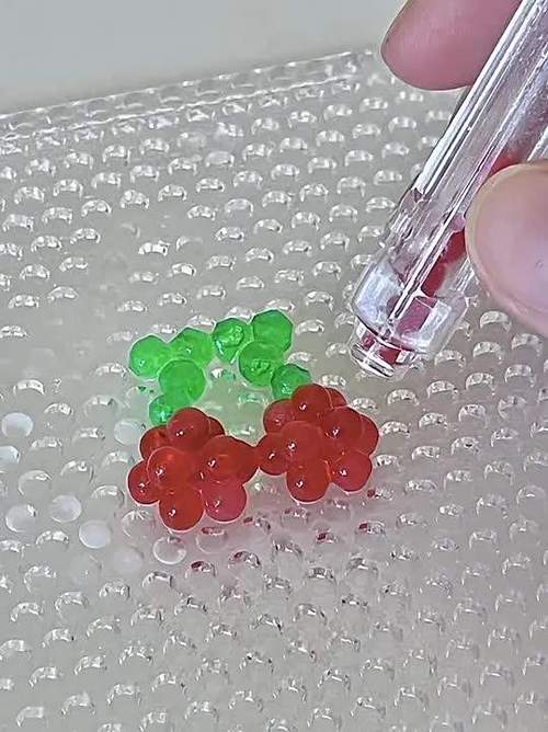 魔法水雾珠怎么玩