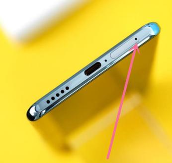vivox21卡槽在哪里图解