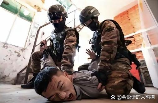 新兵集体挨打