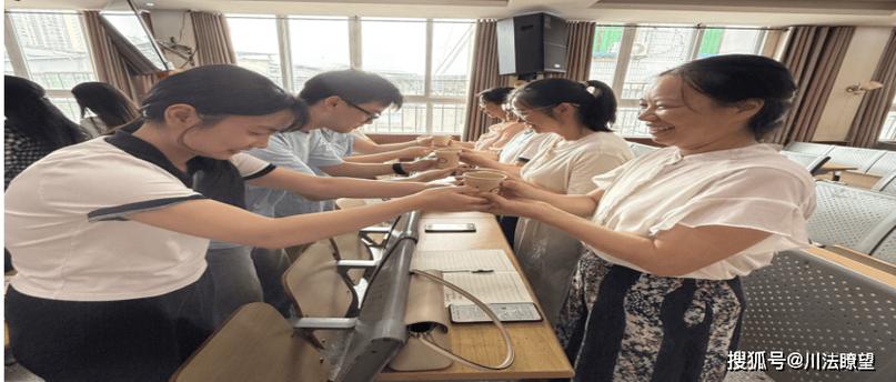 师徒任务可以带2个徒弟一起做吗