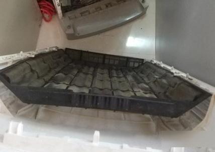 格力老式柜式空调过滤网拆卸截图3
