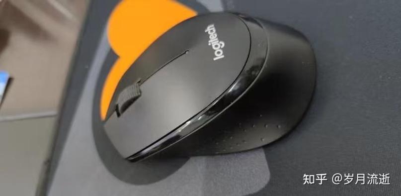 罗技m221和m330哪个好截图3
