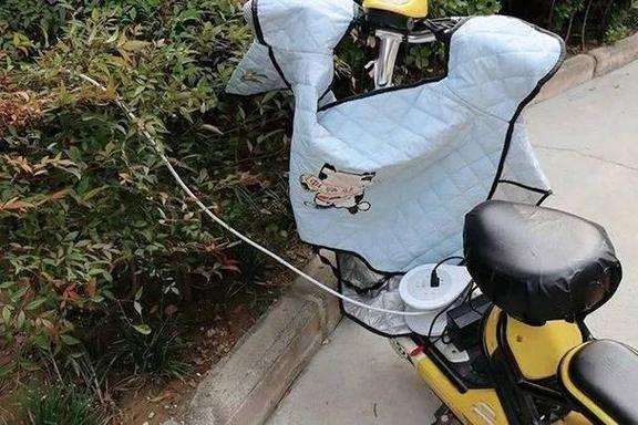 电动车可以充12小时吗