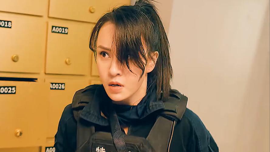 《苦境:原来我是反派卧底》