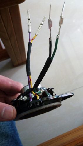 喇叭四根线正确接法图