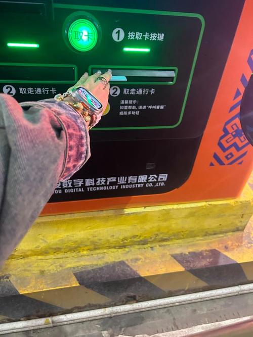 手机卡取出来后打电话再装进去