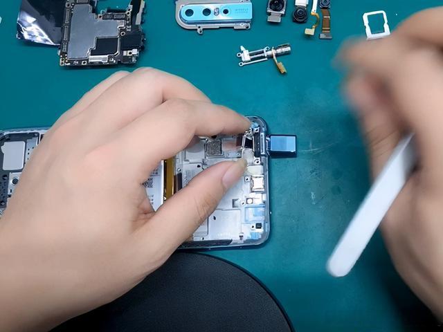 VIVO S1拆机详细步骤