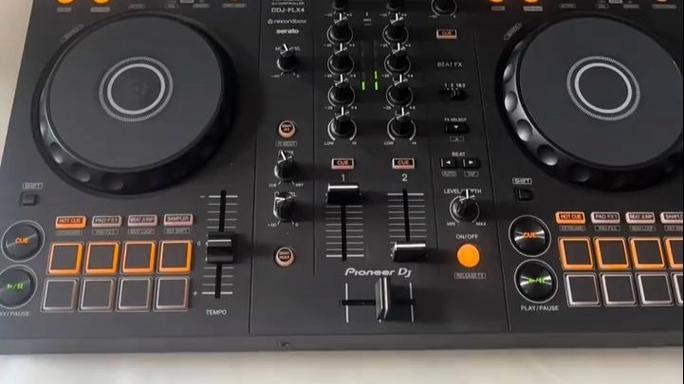 新手入门dj打碟机 新手入门dj打碟机