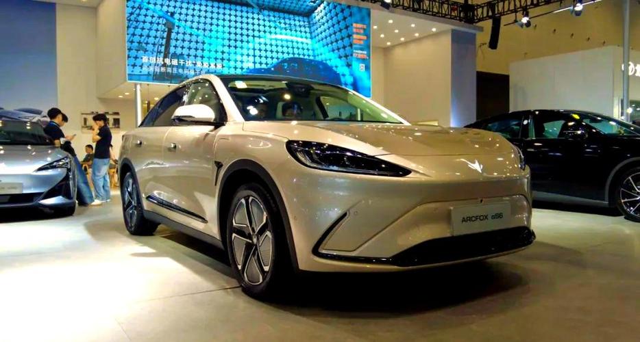 阿尔法新能源汽车