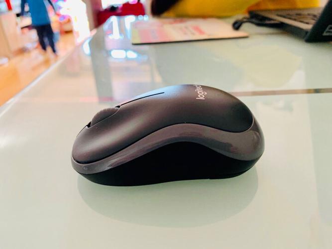 罗技m185和m220哪个好