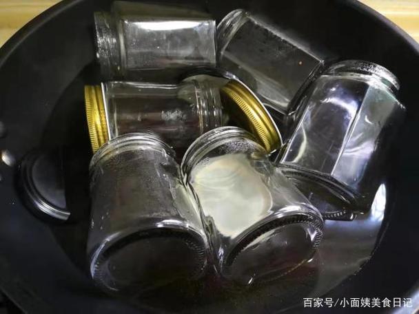 罐头瓶放锅里蒸会爆炸吗
