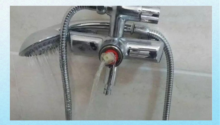 淋浴喷头滴水的原因