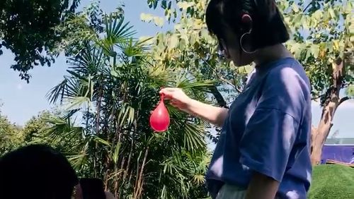 抖音一开始正常然后慢动作