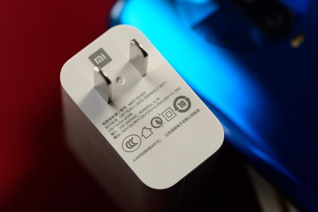 redmik30充电器参数