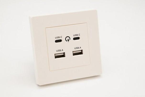usb插座图片