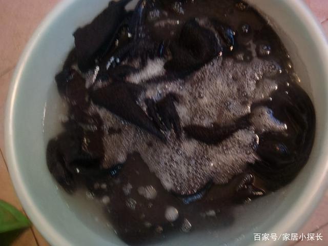 黑色卫衣褪色了怎么恢复原色