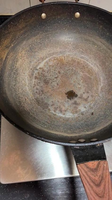 锅内烧焦了怎么样去除焦