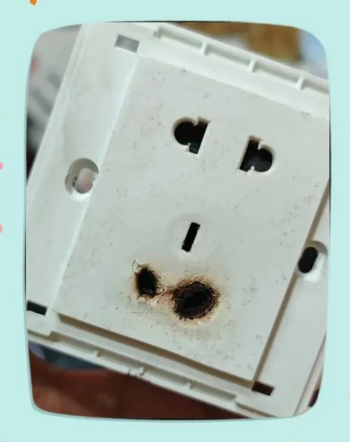 插座烧焦了不用没事吧